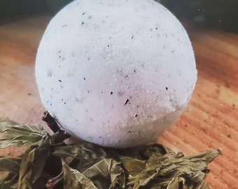 Rosemary Mint Bath Bomb – Vegan, Natural Self-Care Spa (5 oz)