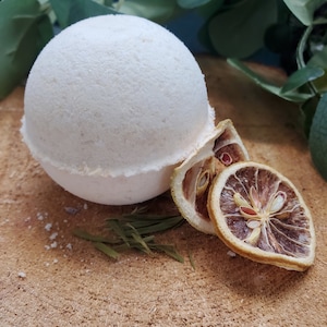 Luxurious Lemon Verbena Bath Bomb | Essential Oil Bath Bomb | Vegan Bath Bomb | Gift for Her | Relaxing Gift | Organic Ingredients | Pure