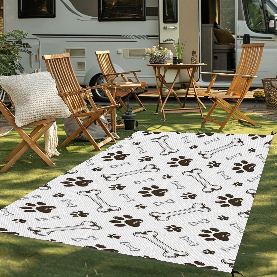 Dog Paw Print Outdoor Patio Rug – Waterproof Plastic Straw Mat for ...