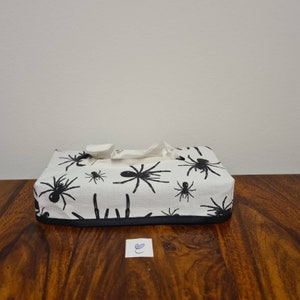 Cover for cosmetics/handkerchief box, reversible case (suitable for coquettish boxes from Aldi) *** black spiders/ black (#33)