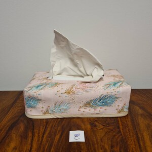 Cover for cosmetics/handkerchief box, reversible cover (suitable for Rewe organic and DM boxes) *** Feathers/ dogs on blue (#8)
