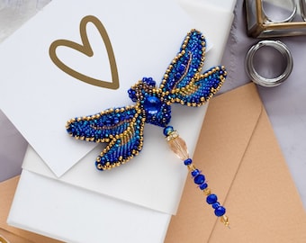 DIY beaded brooch Bat