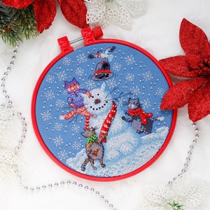Cross stitch embroidery kit &quot;Snowman cat&quot;. Abris Art DIY cross stitch picture with frame 6.7&quot;