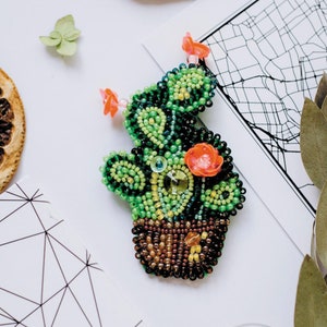 DIY Jewelry making kit, Seed beaded brooch &quot;Cactus&quot;, Abris Art. Bead Embroidery, Needlework beading decoration.