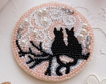 DIY Jewelry making kit, Seed beaded brooch &quot;Moon date&quot;, Abris Art. Bead Embroidery, Needlework beading decoration.