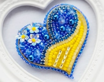 Kit de fabrication de bijoux DIY, Broche en perles de rocaille « Cœur ukrainien », Tela Artis. Broderie de perles, décoration de perles de couture.