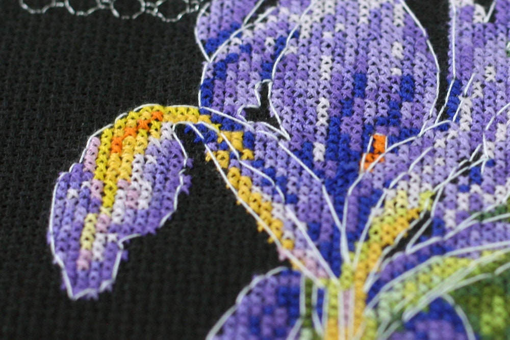 クロスステッチ刺繍「菖蒲」。DIYクロスステッチ作品。 - Etsy 日本