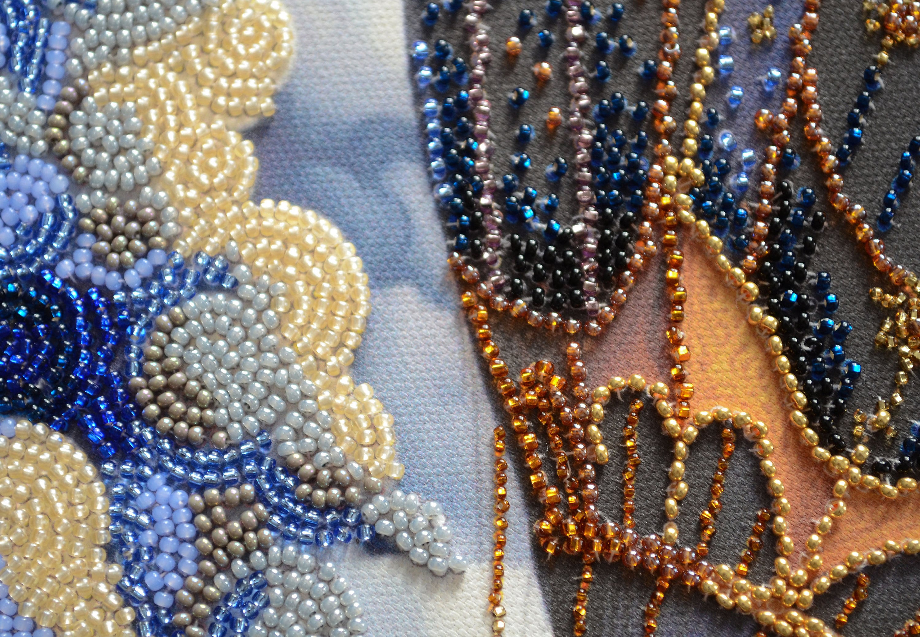 Kit De Broderie De Perles Sur Toile D'art - Aventures Aériennes. Kit De Broderie Perlée Abris Art, Motif De Broderie, Broderie Perles - France