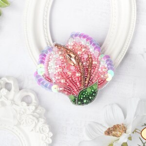 DIY Jewelry making kit, Seed beaded brooch &quot;Magnolia&quot;, Tela Artis. Bead Embroidery, Needlework beading decoration.