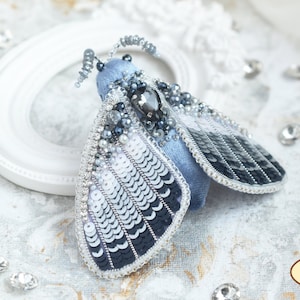 DIY Jewelry making kit, Seed beaded brooch &quot;Moth Silver&quot;, Tela Artis. Bead Embroidery, Needlework beading decoration.