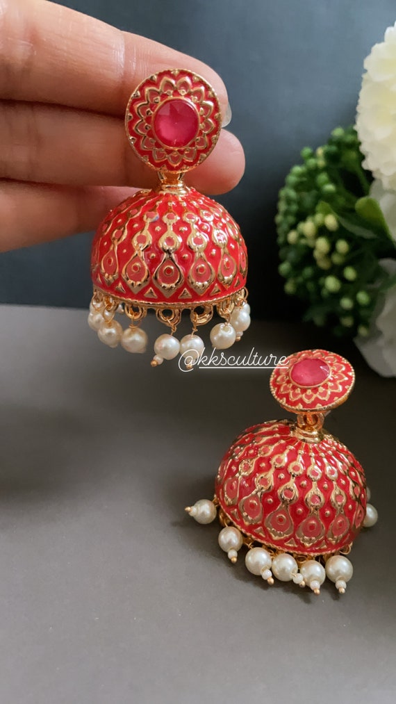 Buy Women's Alloy Jhumka Earrings in Red and Green | Jhumka Earrings For  Women- (ER-3042) — Karmaplace