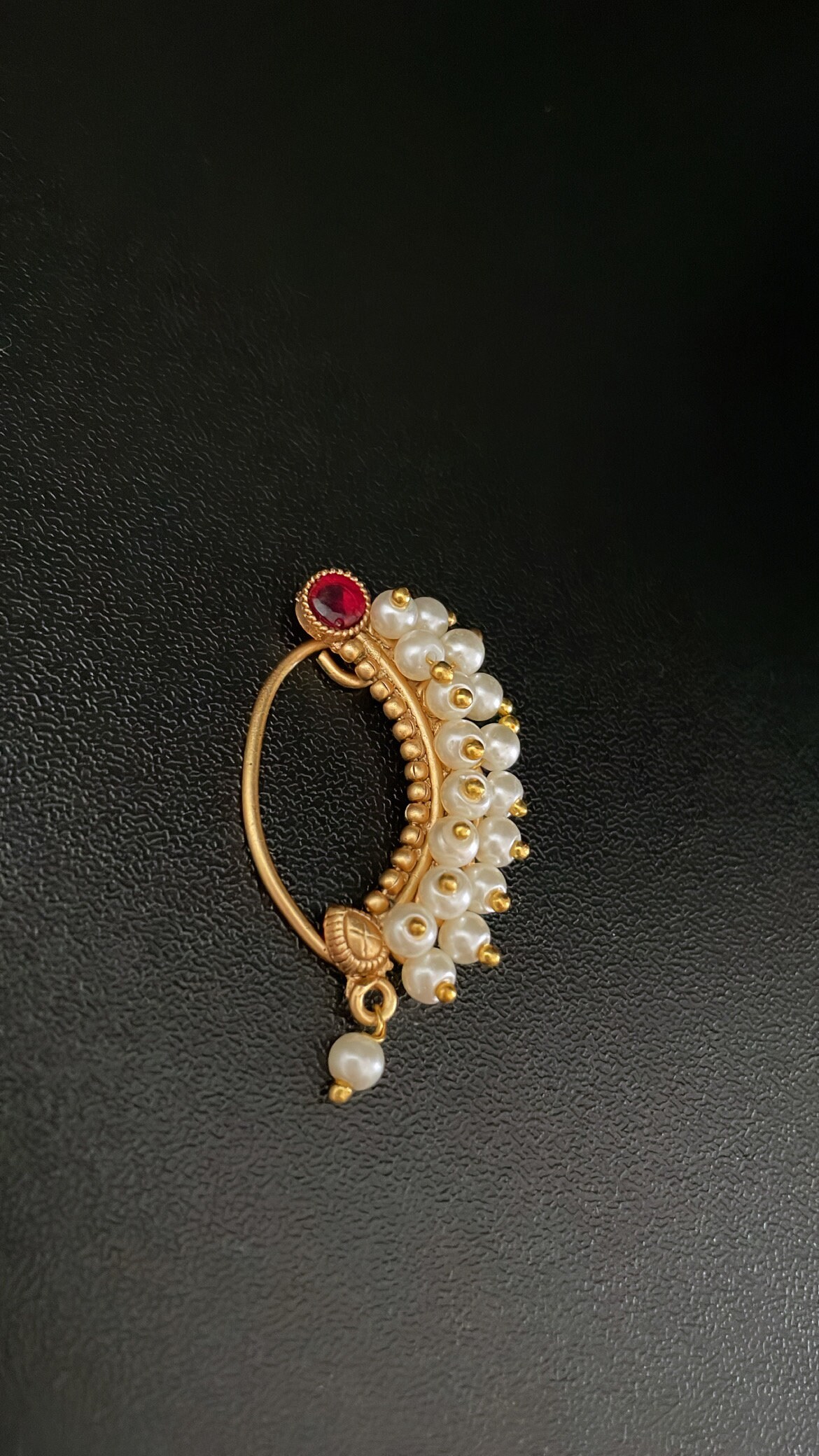 Clip on deals maharashtrian nath