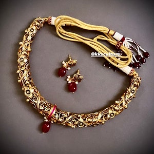 Pearl Hasli Necklace Set 