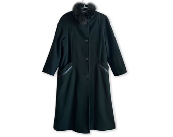 Vintage 80s Dark Green Overcoat with Faux Fur Collar and Vegan Leather Detailing | 6