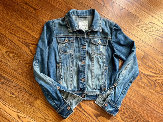 LookAtMeJewelry Jellyfish Turtle Aeropostale Jean Jacket Size M Colorful Jazzy Jean Jacket
