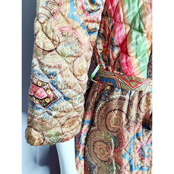 1960s Quilted Housedress - image 4