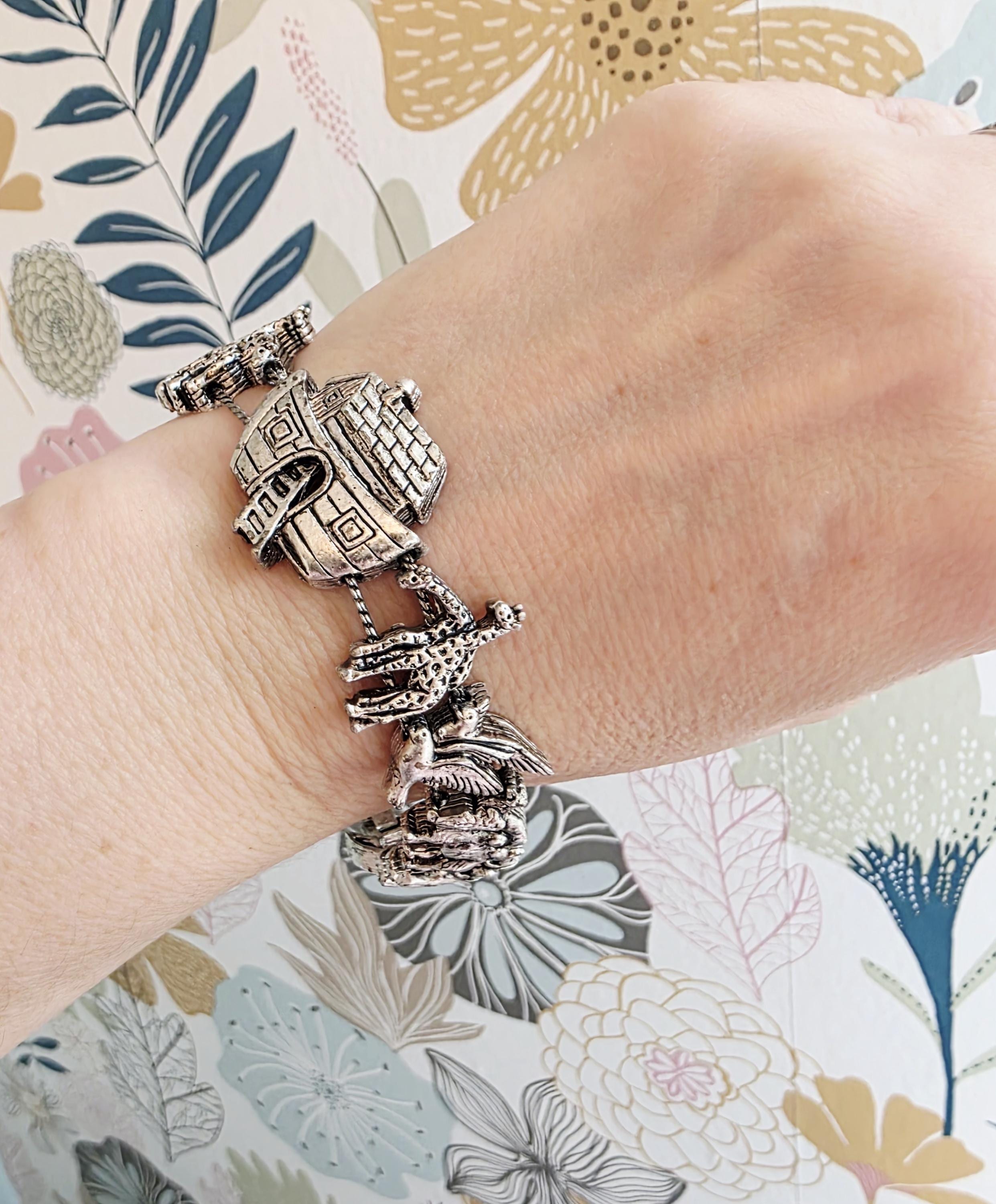 Bracelet Vintage Métal Argenté Avec 7 Cabochons Améthyste - Années 1970