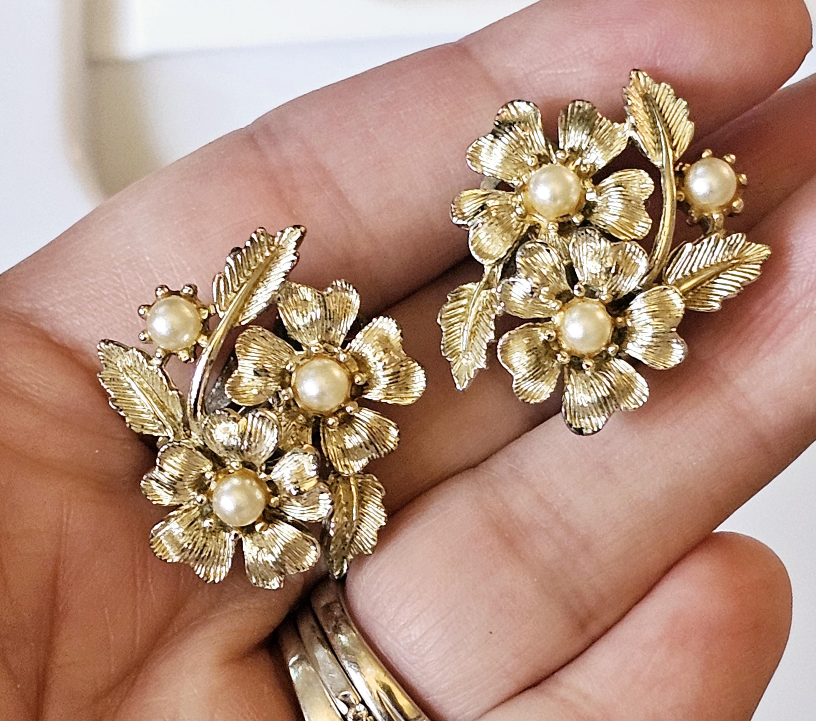 50s Flower Earrings - Etsy