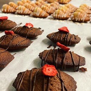 Chocolate Madeleines with Strawberry Couli Filling image 4