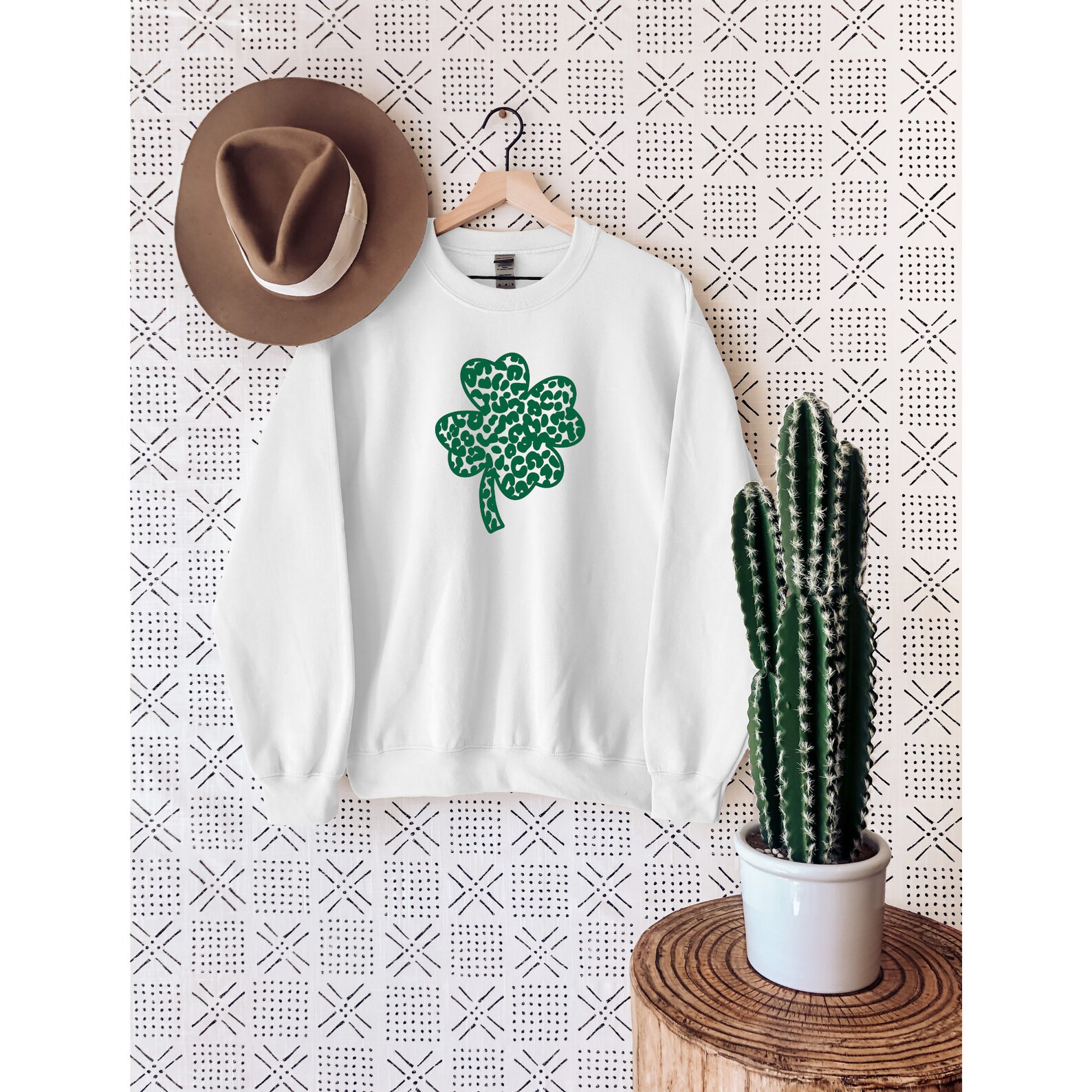 shamrock crewneck