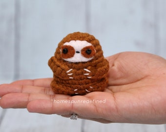 Crochet Sloth Keychain, Cute Kawaii Sloth, Animal Lover’s Gift