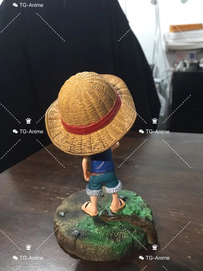 Anime One Piece Monkey D Luffy Childhood Statue Model Toy Gift