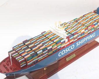 エバーグリーンコンテナ船模型：39.37インチホームデコレーション