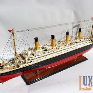 RMS Titanic Ship Model 40" With Lights - RMS Titanic Model Ship