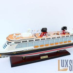 Disney Dream Ship Model - Disney Dream Wood Ship Model
