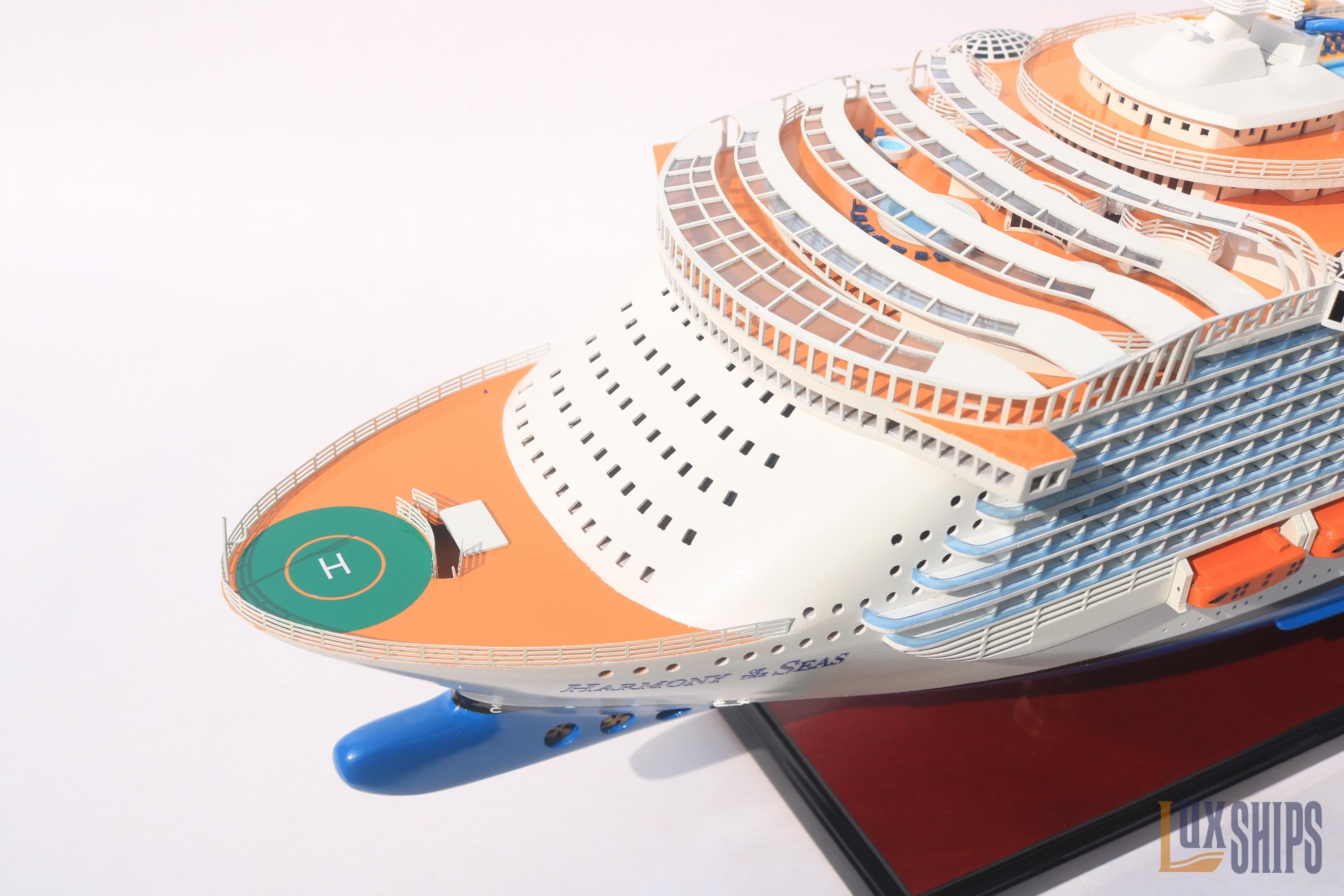 MS オアシス オブ ザ シーズ 船模型、ロイヤル カリビアン 船模型