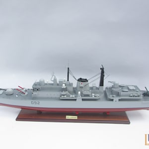HMS LIVERPOOL D92 Typ 42 Zerstörer Modellschiff