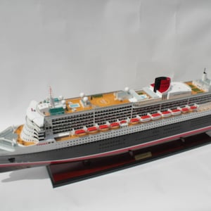 RMS Queen Mary 2 Schiffsmodell 100 cm - RMS Queen Mary 2 Schiffsmodell aus Holz - Special Edition