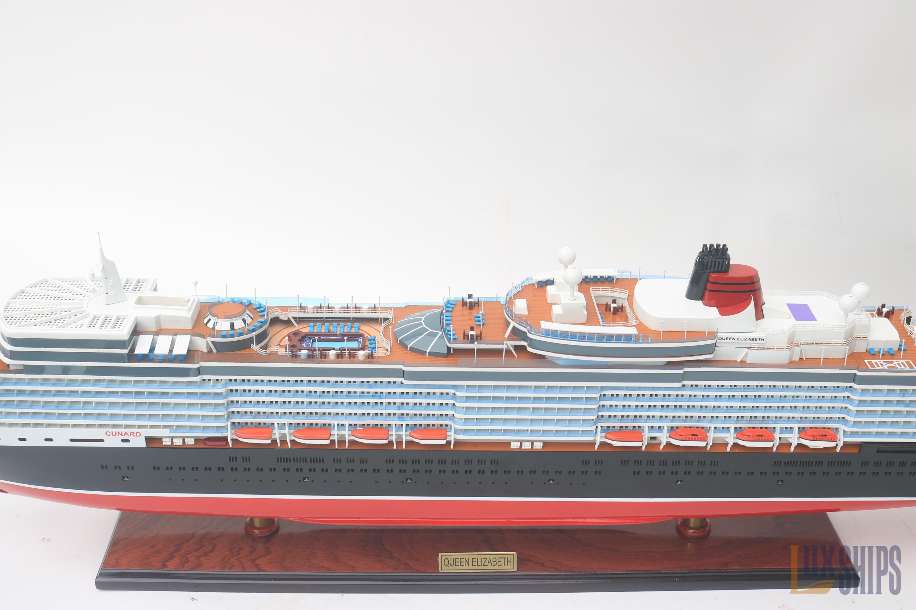 Luxury Wooden Model Ship MS Queen Elizabeth 2010 | Handcrafted