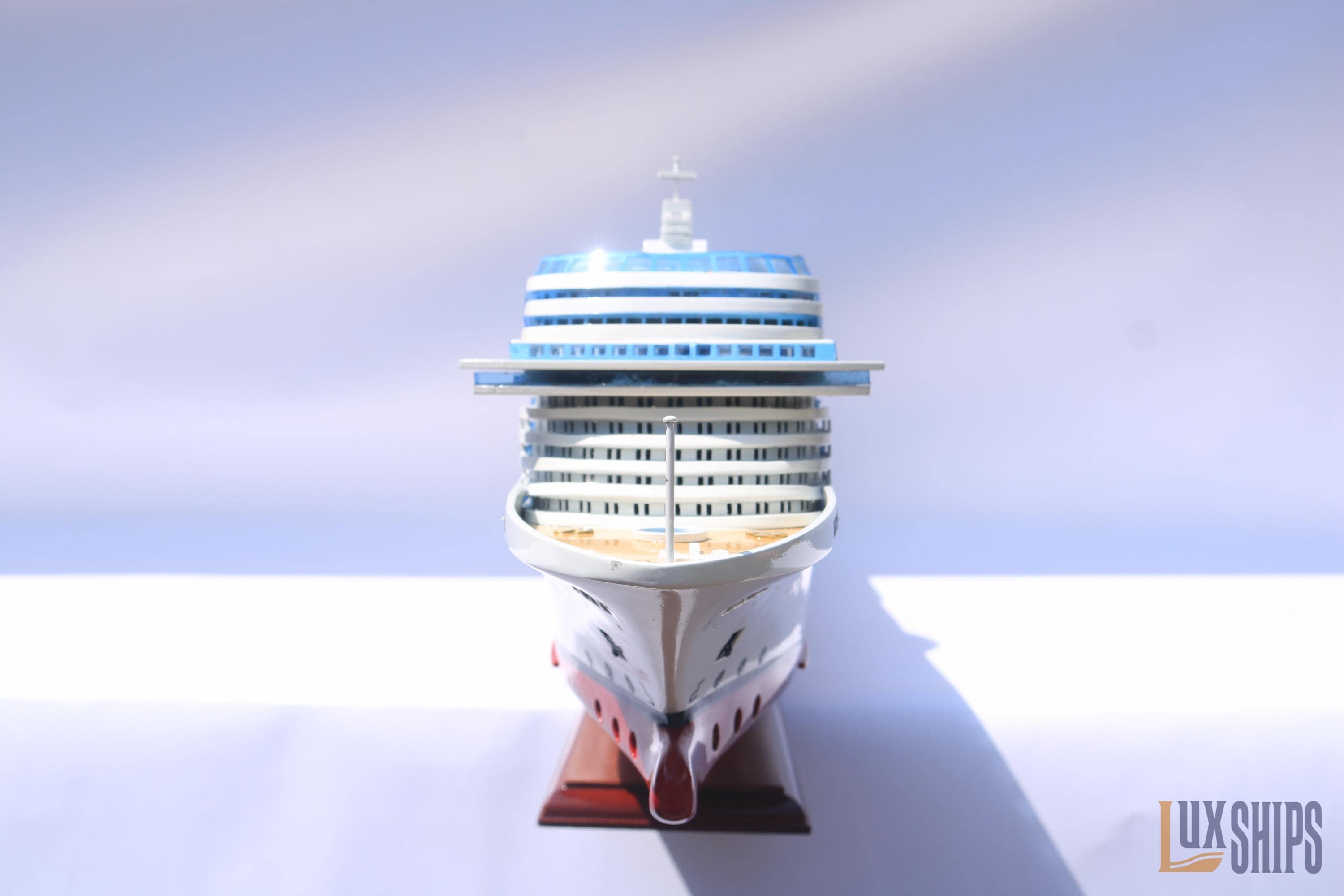 MSC クルーズ船 ミニチュア 約10cm MSCファンタジアクルーズ船 102cm (40インチ) – 手作り木製レプリカ