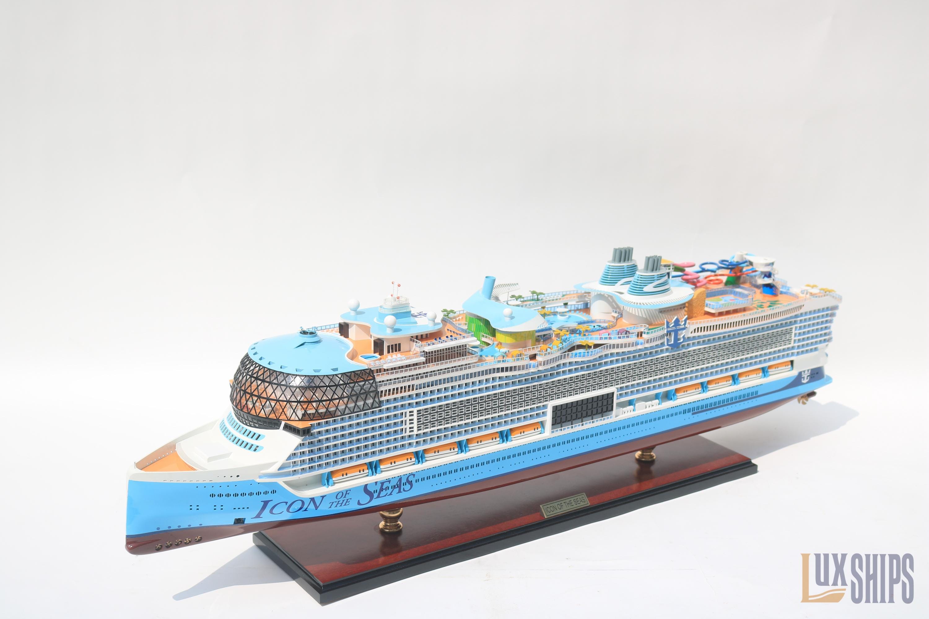 アイコン・オブ・ザ・シーズ 模型船 92 cm (36 インチ) – ディスプレイ