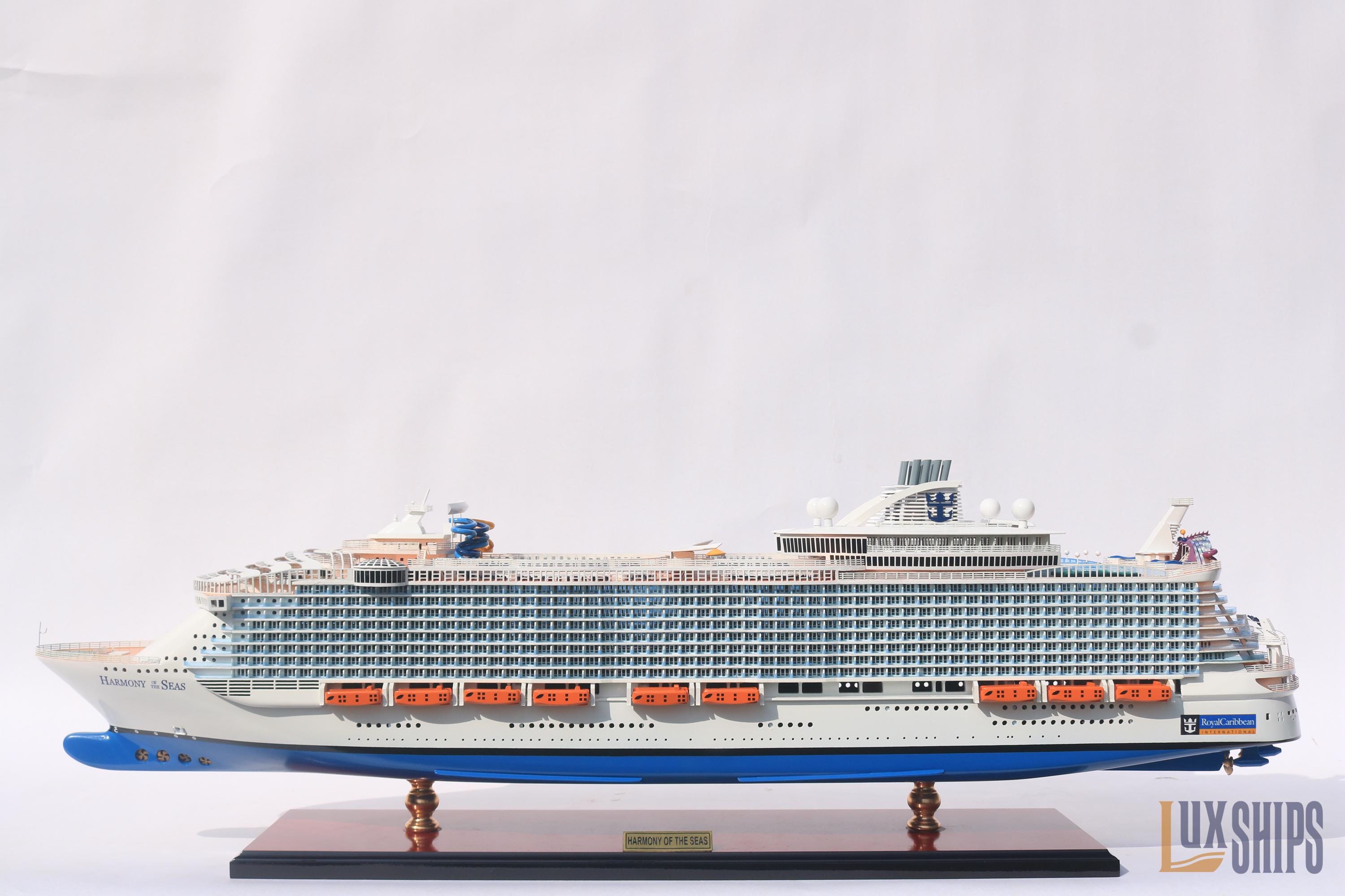 MS オアシス オブ ザ シーズ 船模型、ロイヤル カリビアン 船模型