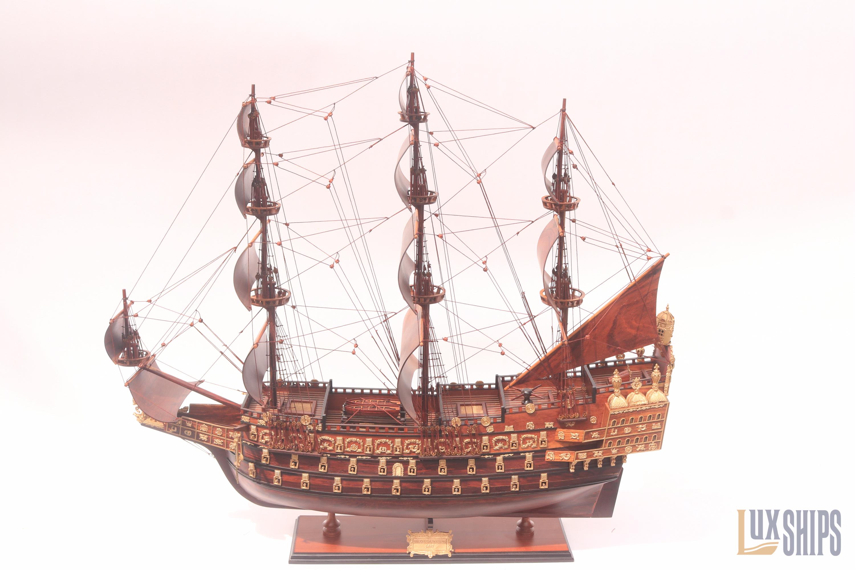 ソブリン オブ ザ シーズ 1637 模型船 - パドゥーク ウッド - Etsy 日本