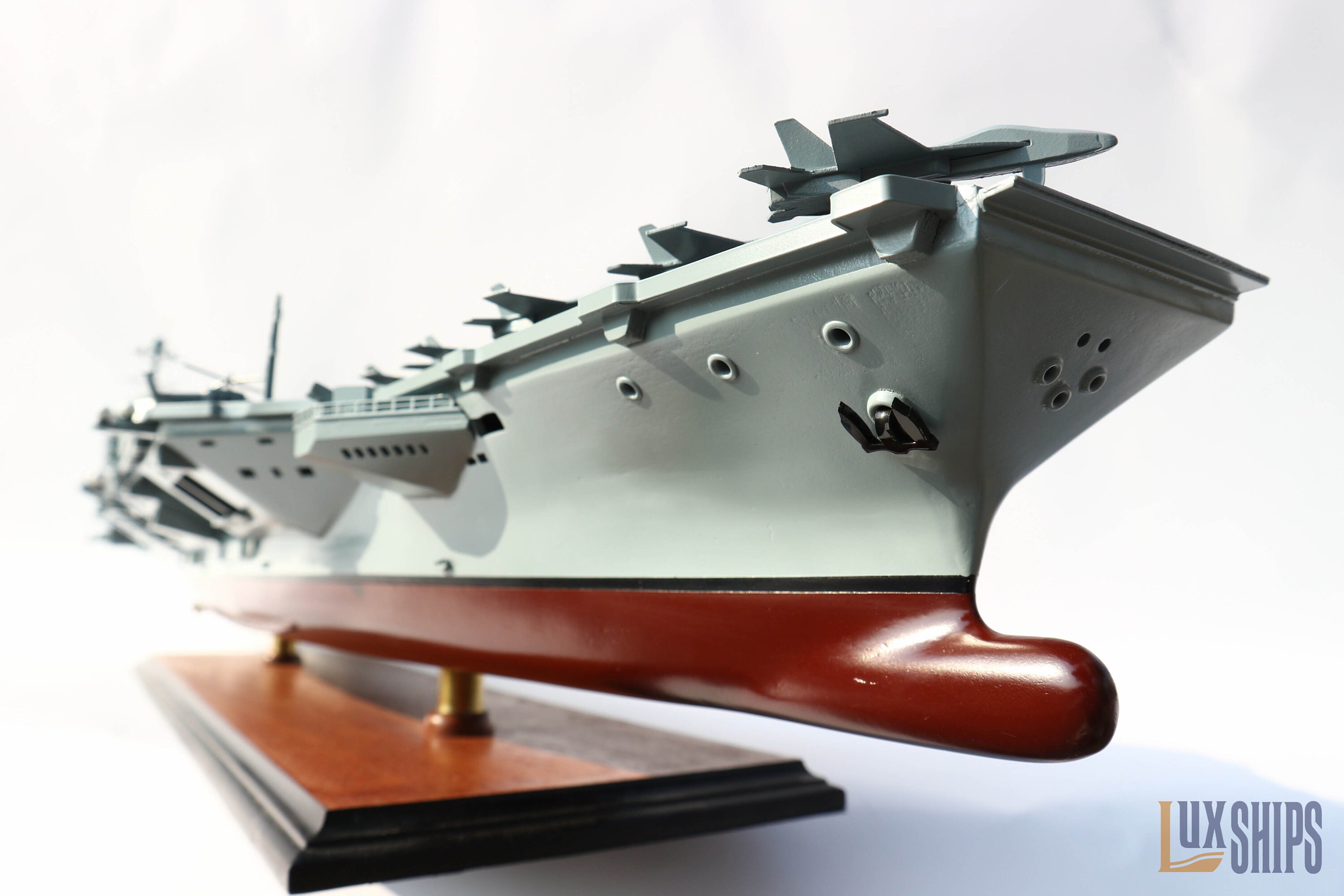 米海軍 空母 USS GERALD R. FORD CVN 78 食器セット 米海軍 空母 USS GERALD R. FORD CVN 78 食器セット - メルカリ