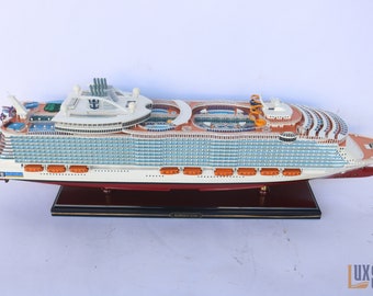 MSシンフォニー・オブ・ザ・シーズ船模型、ロイヤル・カリビアン船模型