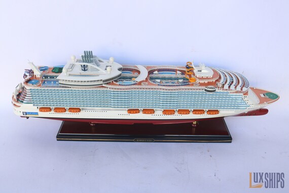 MS Symphony of the Seas Ship Model, Royal Caribbean Model Ship - Etsy