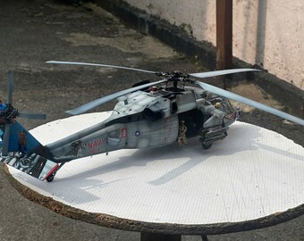 予約注文、MH-60S ナイトホーク、フィギュア6体付き、スケール1/35