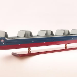 Mohican Monrovia 101cm Ship Model – Nautical Gift for Seafarers & Collectors
