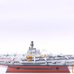 HMAS MELBOURNE R21 Aircraft Carrier Ship Model, Wooden Model Ship is for Sale