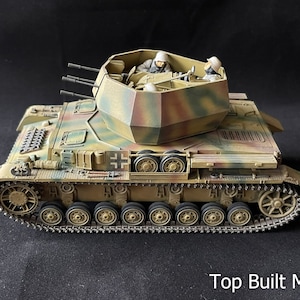 COMPLETED German Flakpanzer IV 1:35 Tank with 3 Figures