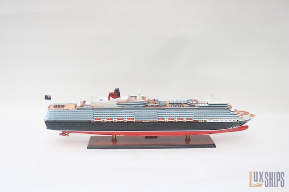 CUNARD　QUEEN ELIZABETH　クイーンエリザベス号模型 Luxury Wooden Model Ship MS Queen Elizabeth 2010 | Handcrafted