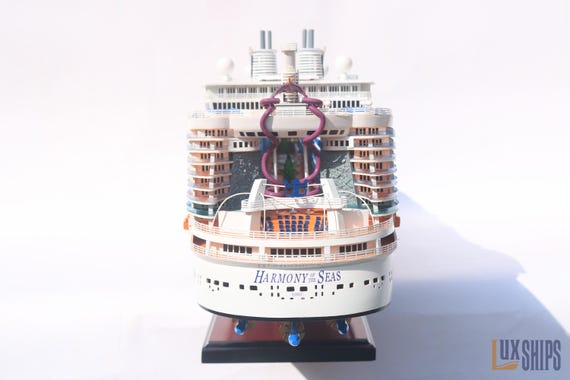 MS オアシス オブ ザ シーズ 船模型、ロイヤル カリビアン 船模型