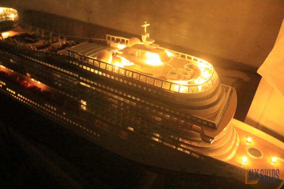 MSC SPLENDIDA 模型船 102 cm (40
