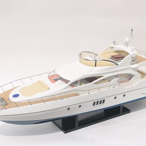 AZIMUT 70 Yacht Model 90cm – Handmade Wooden Boat – Luxury Marine Decor – Gift for Collectors & Boating Lovers