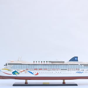 船内限定 NCL公式 プライド・オブ・アメリカ クルーズ客船 模型 置物 Ncl Joy Ship Model - Etsy