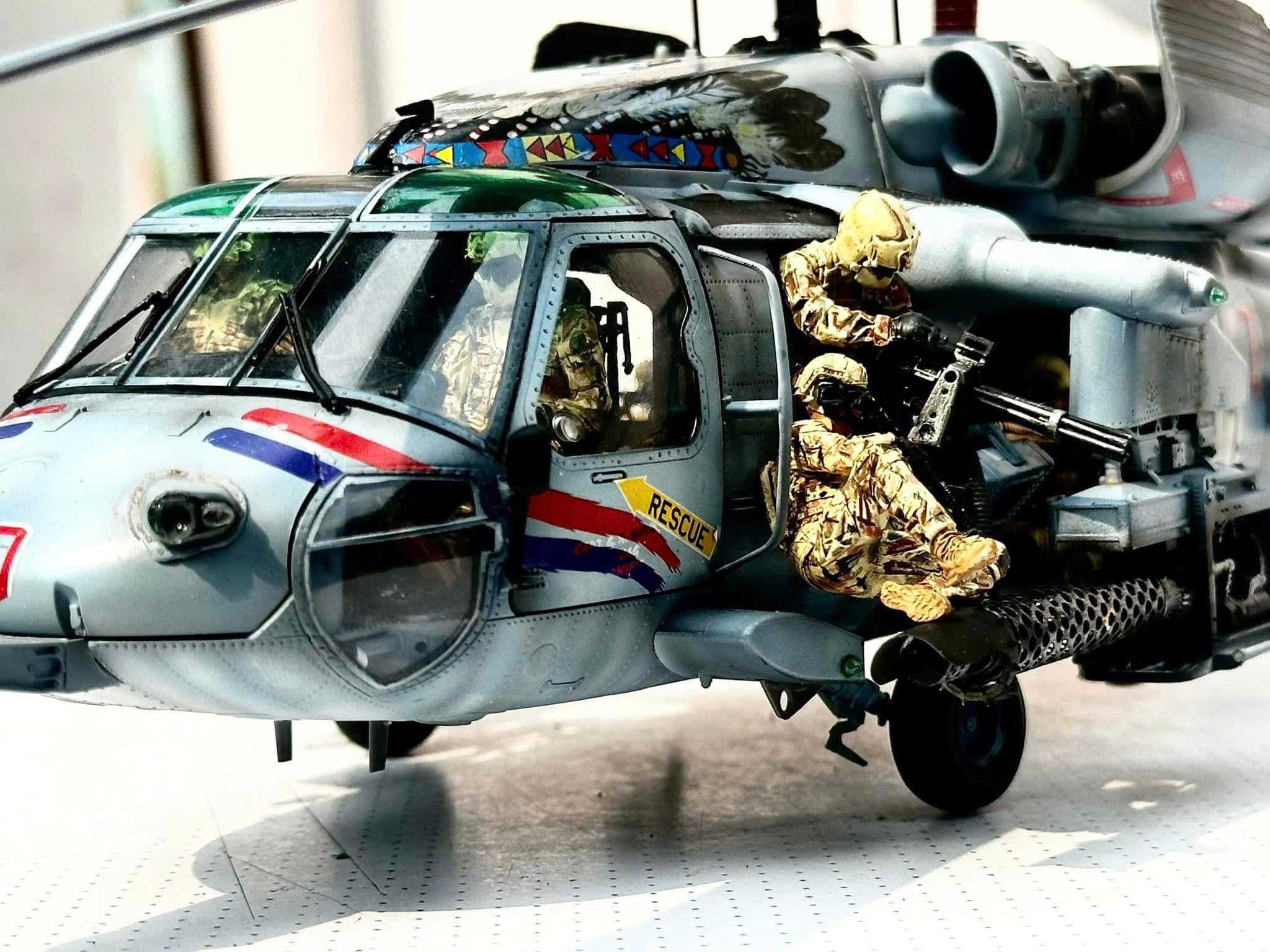 航空機・ヘリコプター KITTY HAWK 1/35 MH-60S \"Knighthawk 1/35 Kitty Hawk MH-60S Knight Hawk Plastic Model Kit